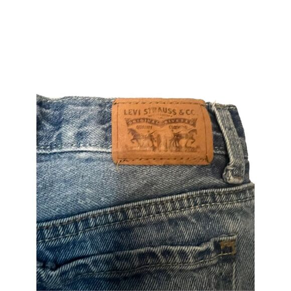 Levi’s Denim Girlfriend Short - Girls 8 - Picture 6 of 6